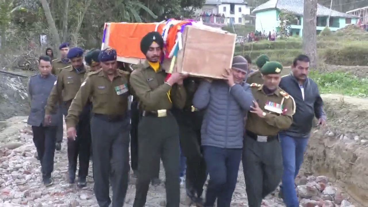 Himachal soldier martyred in Siachen