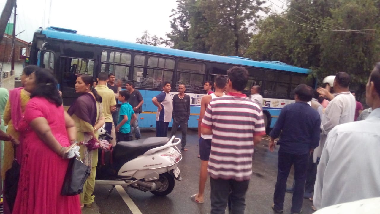 road accident, सड़क हादसा