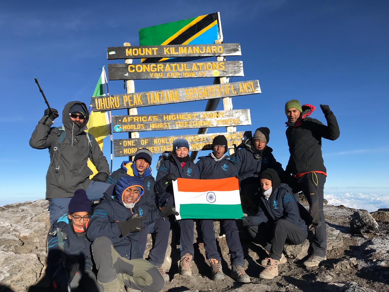 Aastha Negi of Telangi village in Kinnaur conquered South Africa's highest hill