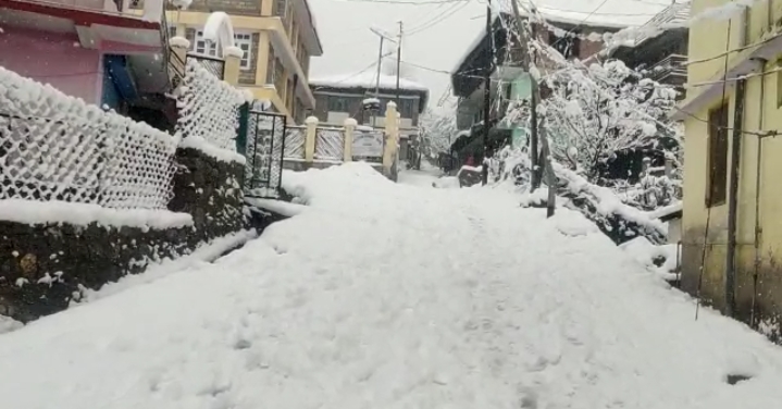 snowfall in kinnaur.