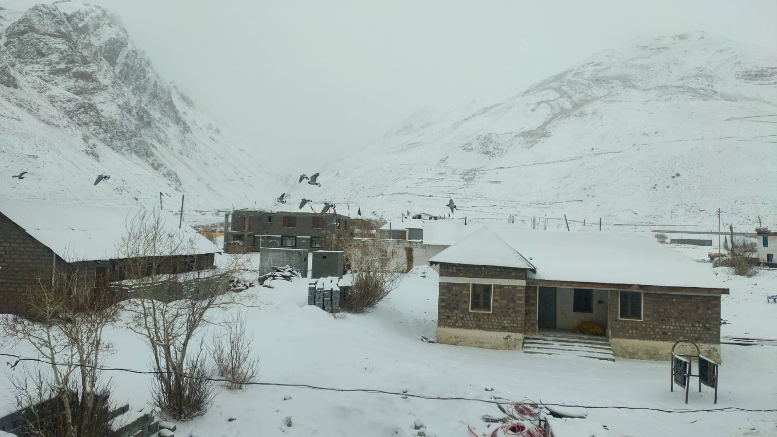 Snowfall in lahaul spiti