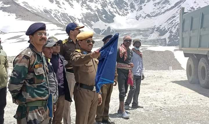 army vehicles will reach Kargil via Shinkula Pass