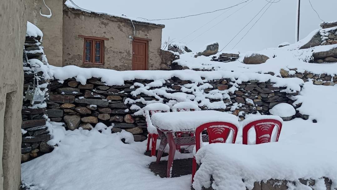 Heavy Snowfall in Lahaul Spiti.