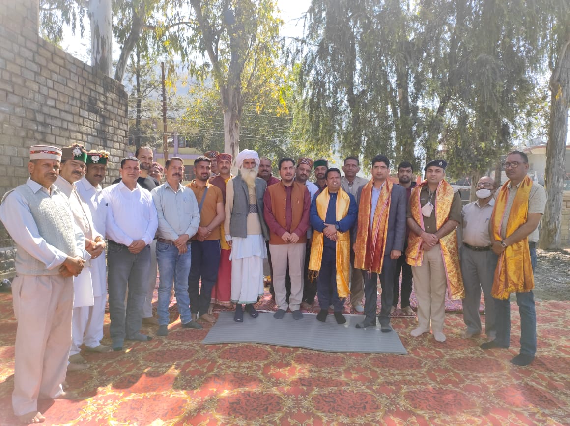 Consecration ceremony of the wooden throne held in Sundernagar