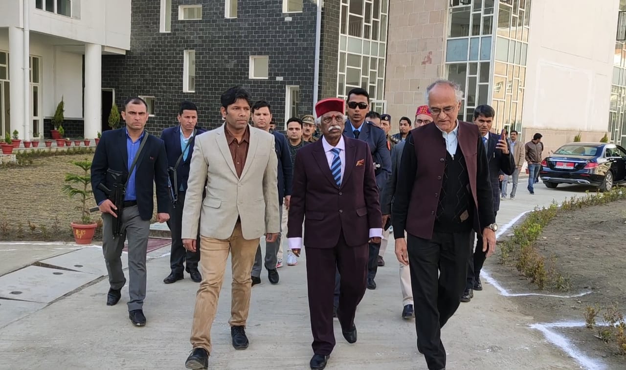 governor bandaru dattatreya visit in iti mandi campus in mandi