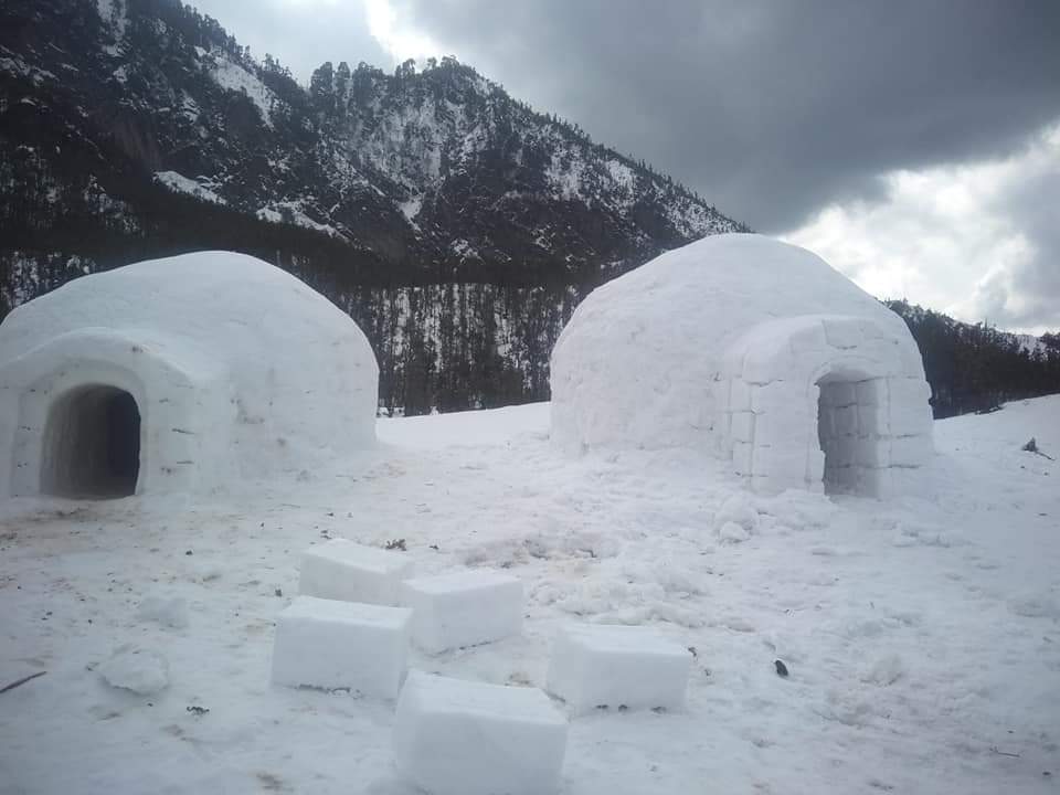 igloo houses in seraj