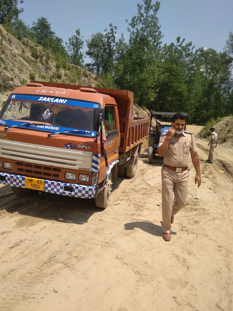 Balh police took action against illegal miners