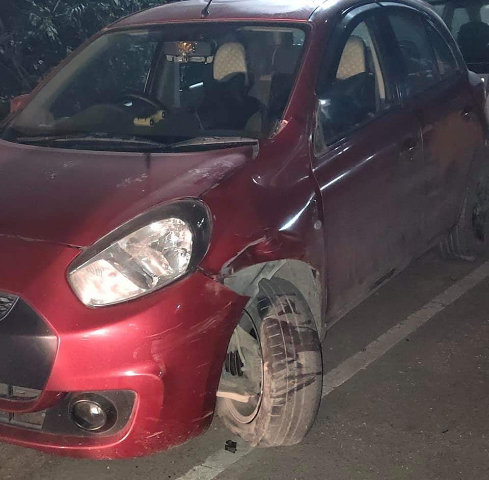 drunk bike rider collides with car  in mandi