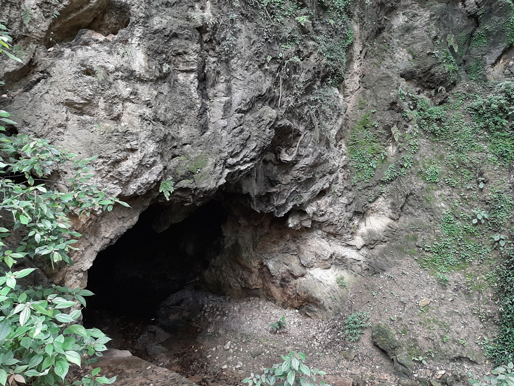 betal cave in mandi