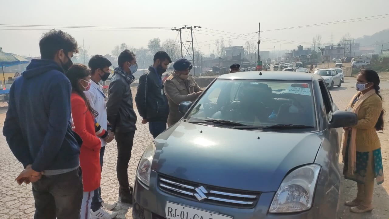 police started awareness campaign regarding traffic rules in Balh of mandi