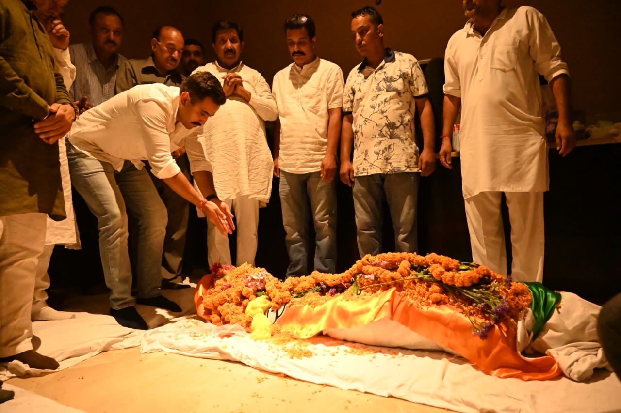 pandit sukh ram passes away