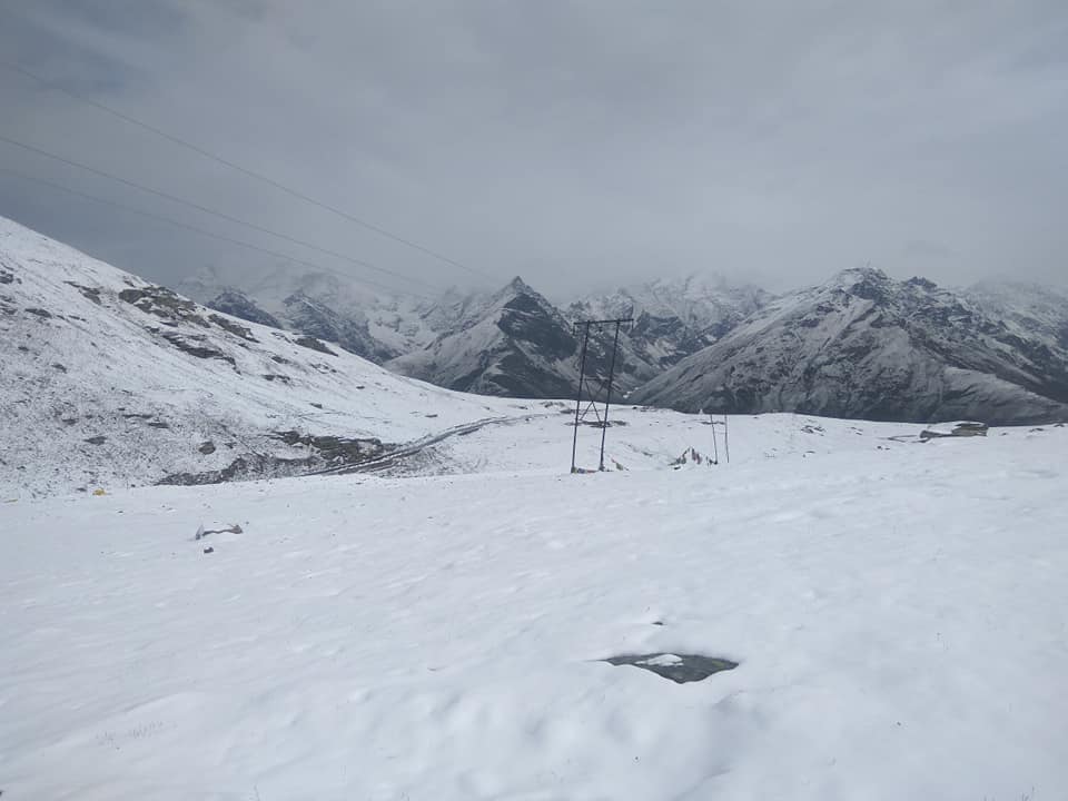 Manali Leh road blocked