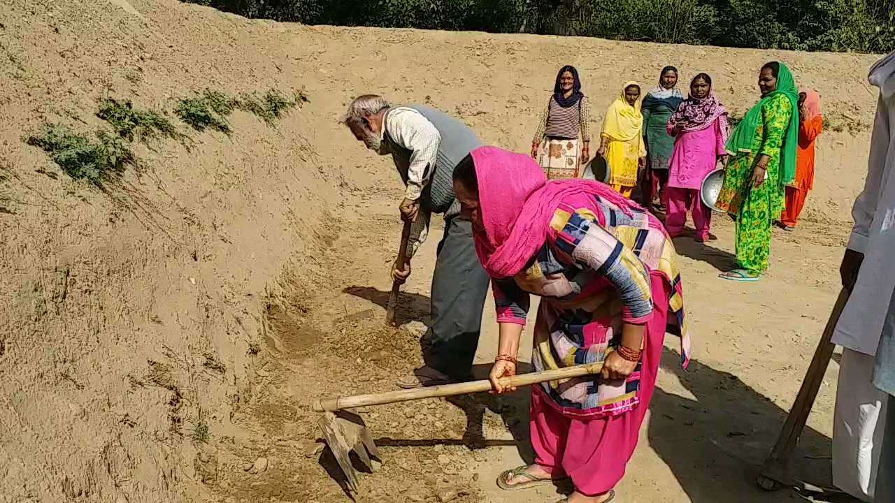 Women made a big pond in forest at nahan