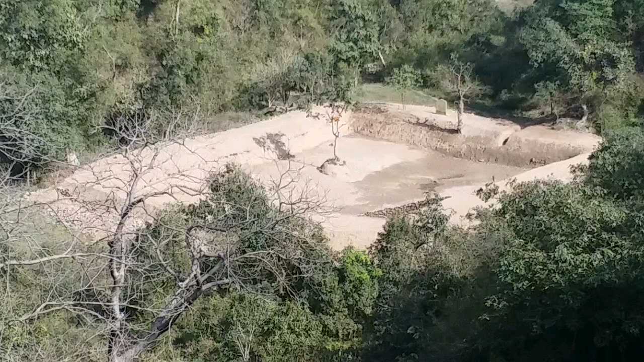 Women made a big pond in forest at nahan