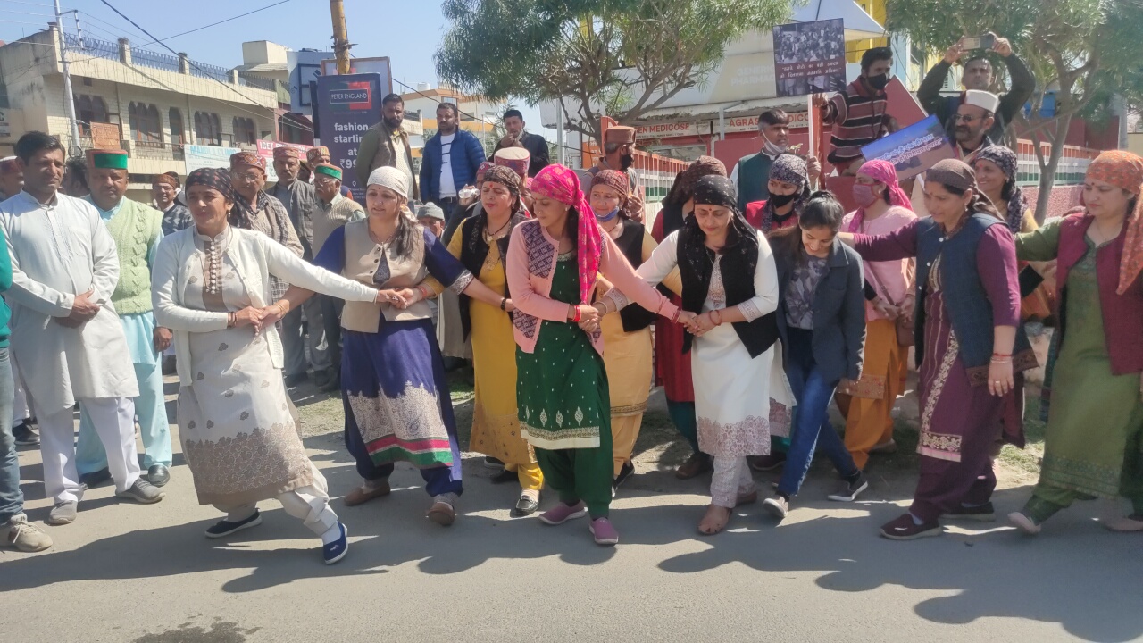 Hatti community protest in paonta sahib