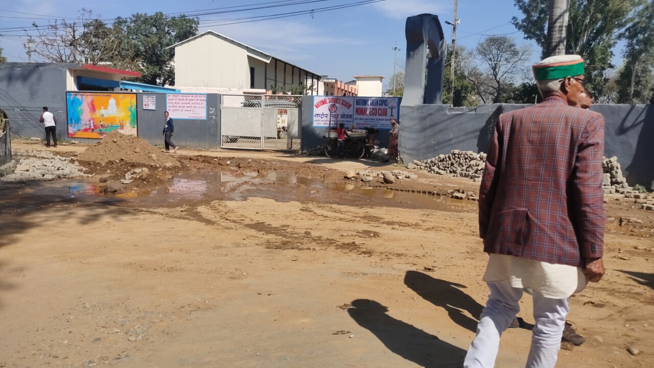 sewerage line paonta sahib