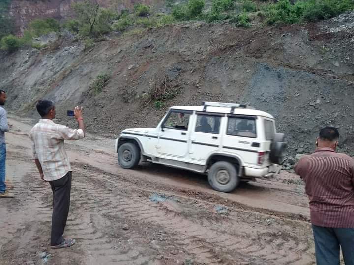 nh 707 restored for vehicle in paonta sahib