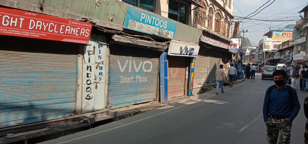 Solan Shopkeepers closed shops