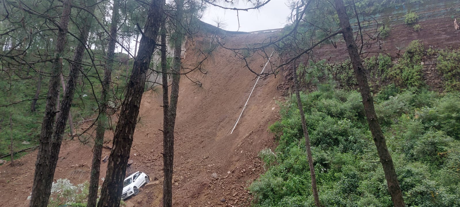 flyover collapse in solan