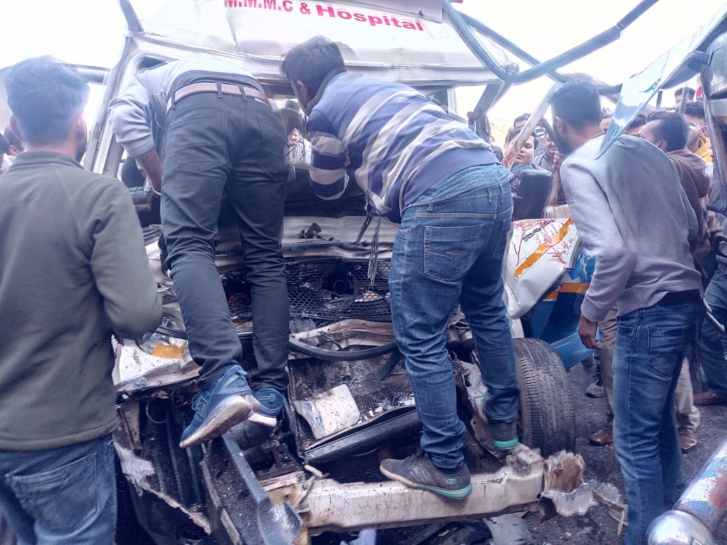 road accident in Solan