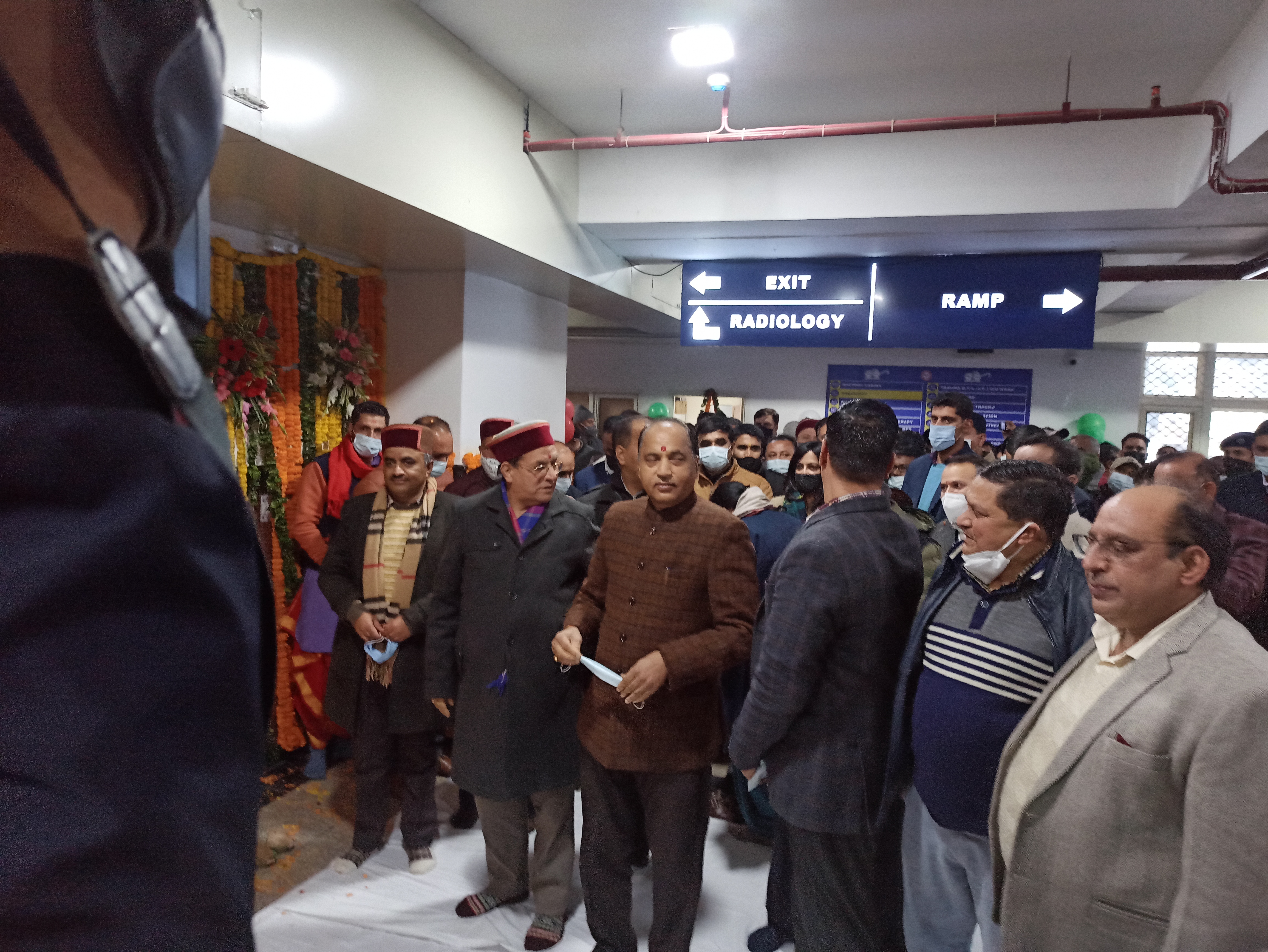 CM Jairam Thakur in IGMC