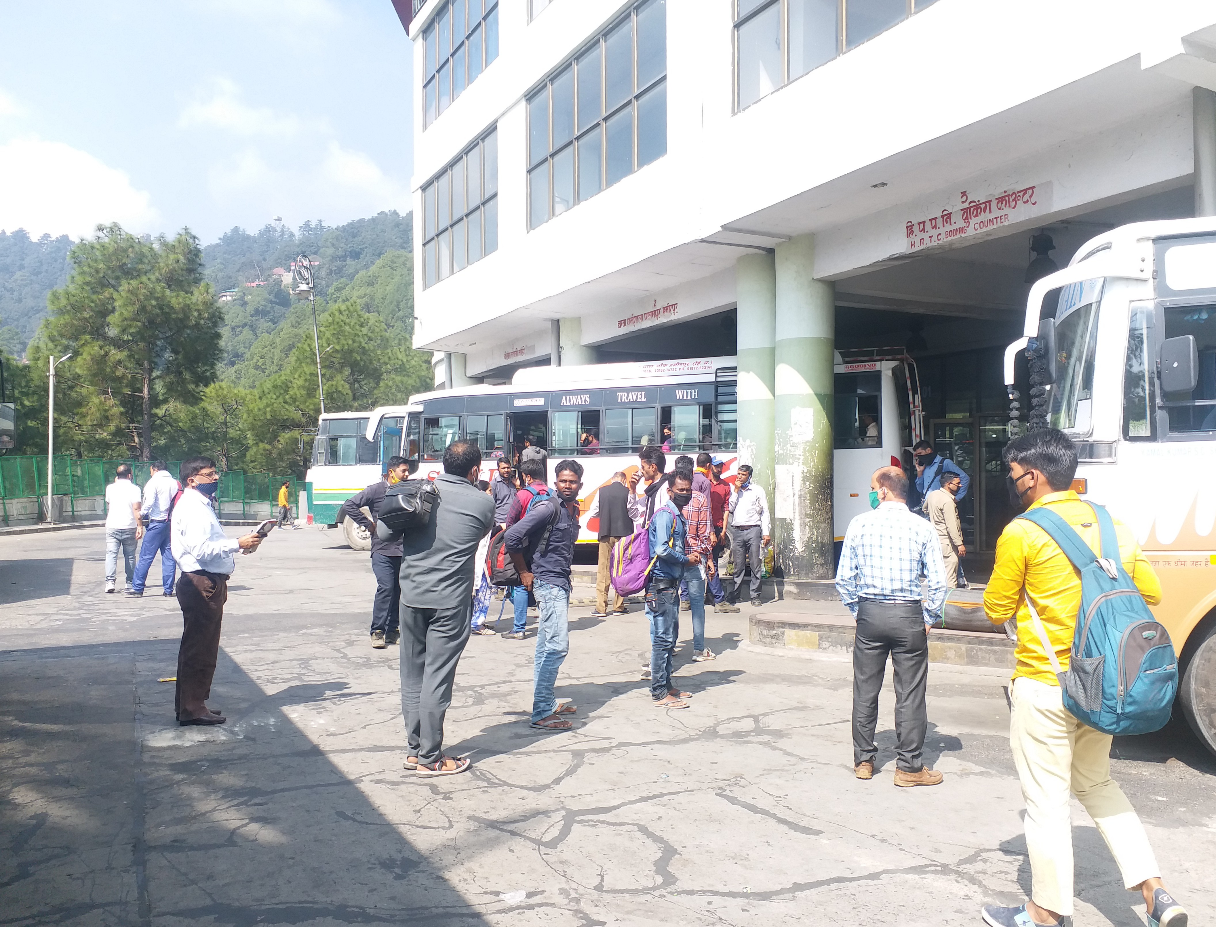 Inter state bus service started from Shimla after 7 months