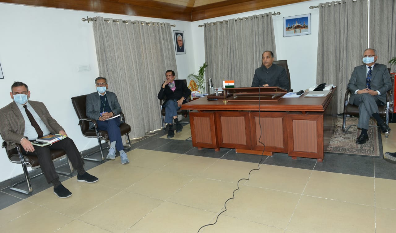 CM Jairam Thakur talking during video conferencing