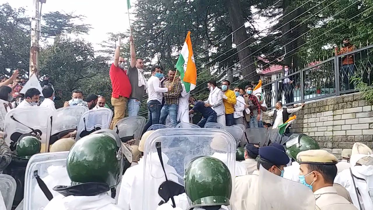 shimla congress protest