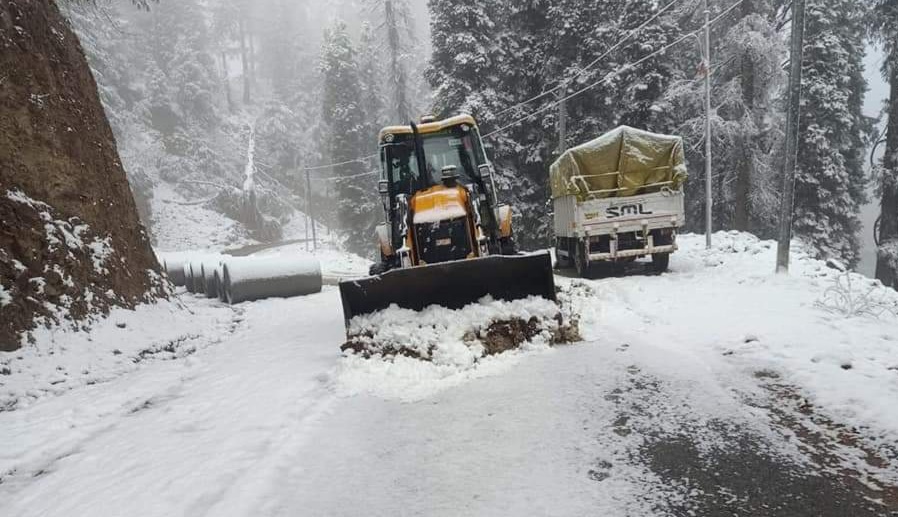 2 NH and 227 roads blocked in himachal pradesh