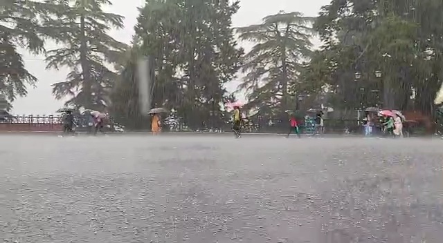 Heavy Rain in shimla