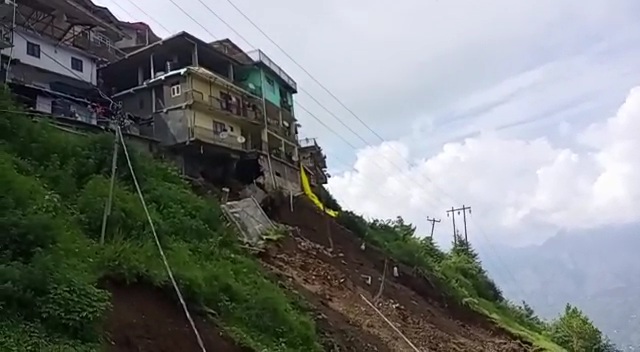 landslide in Mashobra of shimla