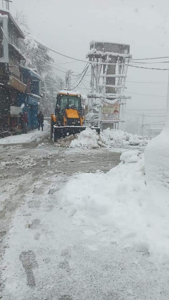 difficulties during snowfall in Himachal