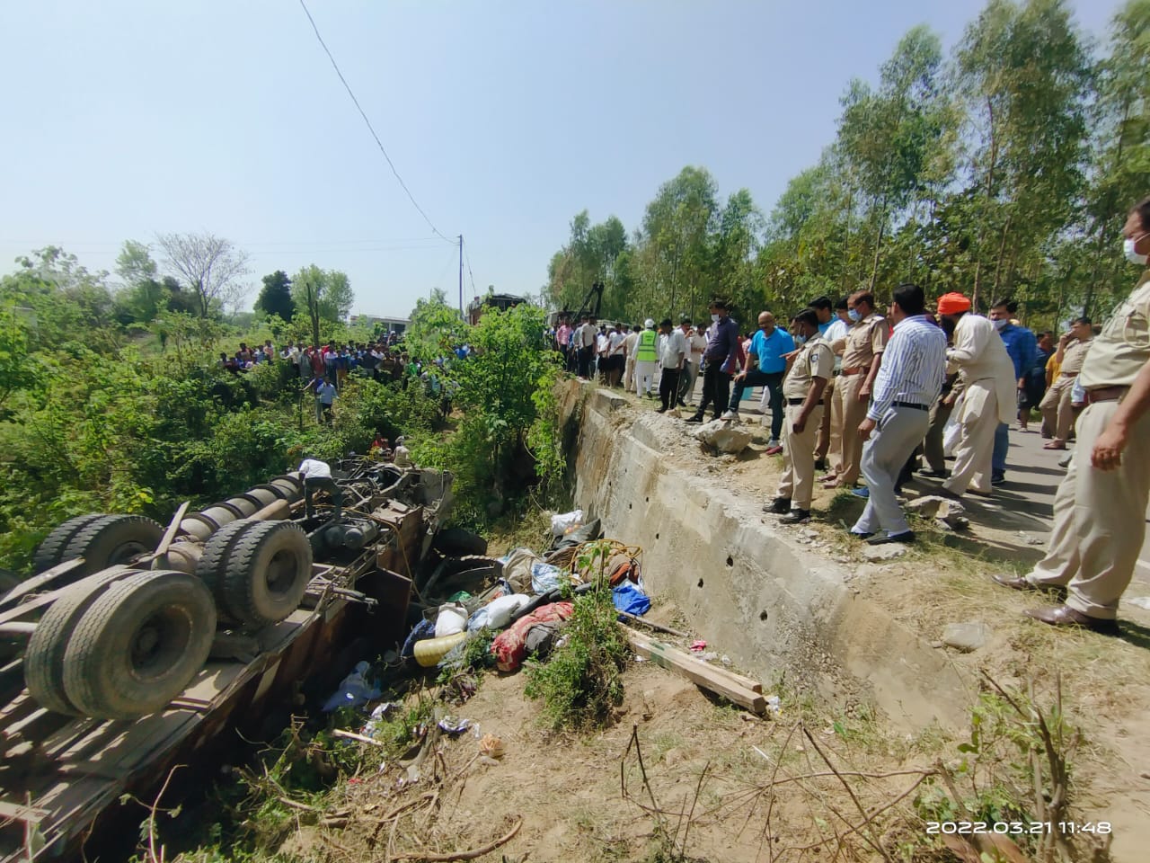 major road accident in una