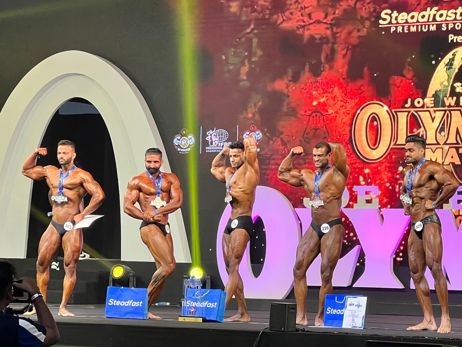 7amandeep won gold in international body building