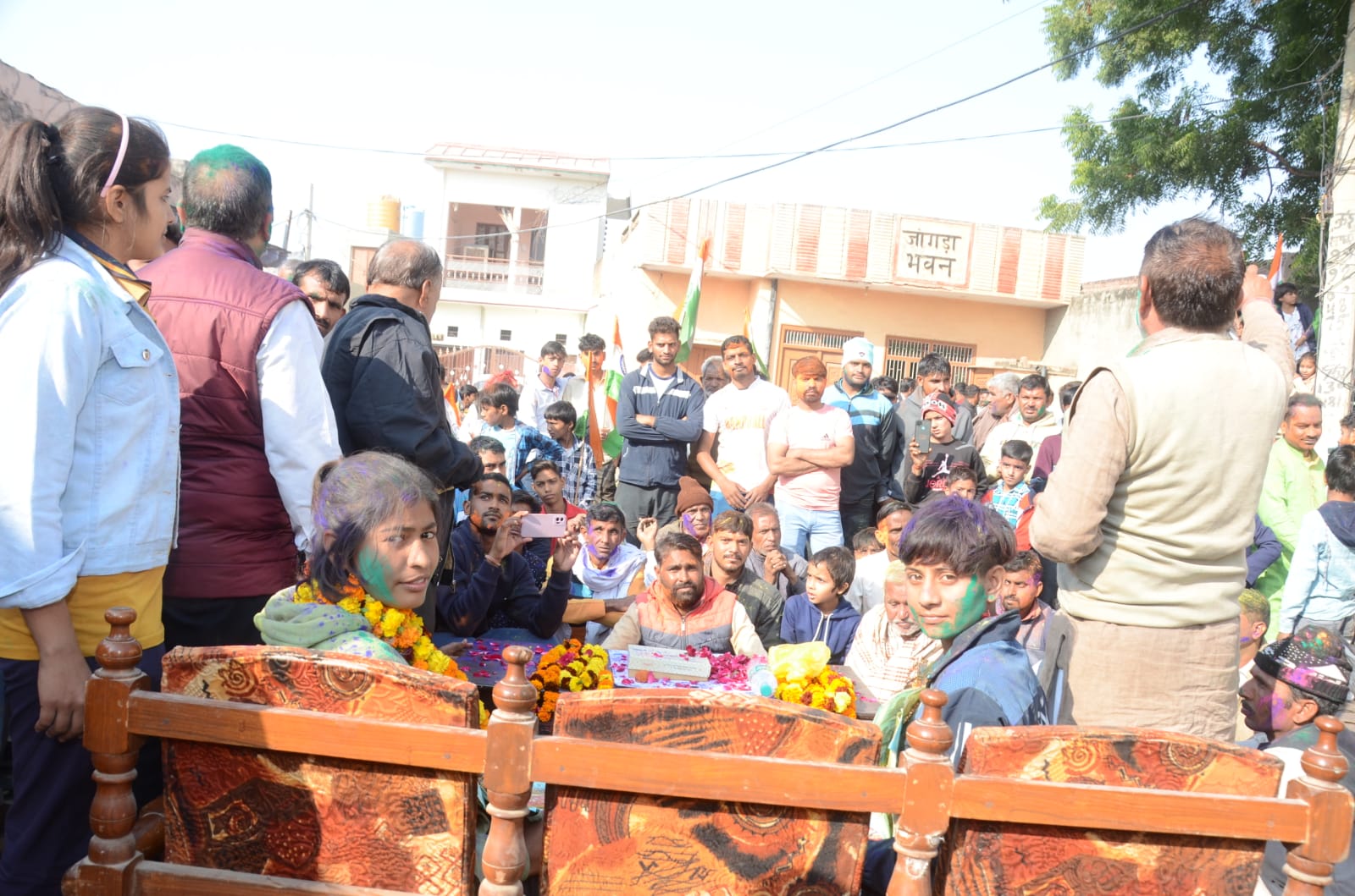 Haryana girls are welcomed grandly on reaching village Bajina in Bhiwani