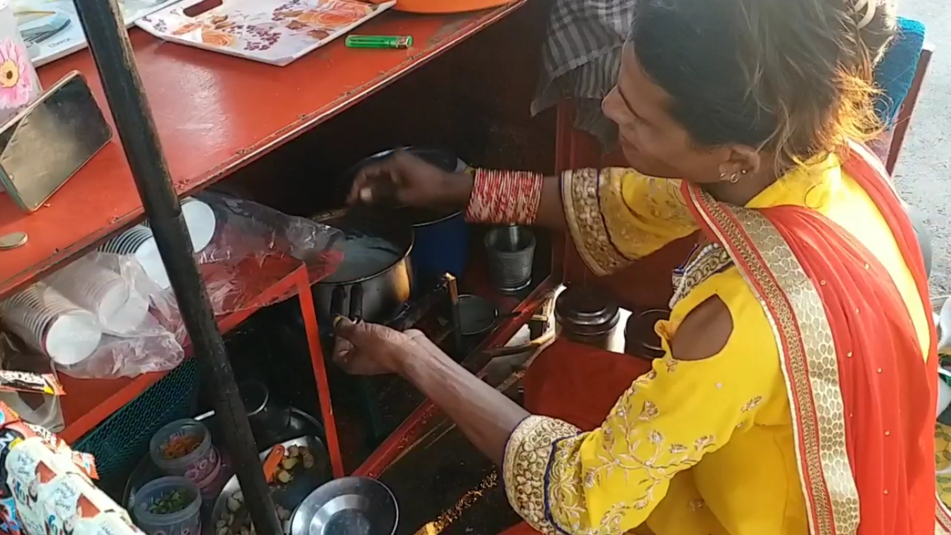 chandigarh transgender tea stall owner mona