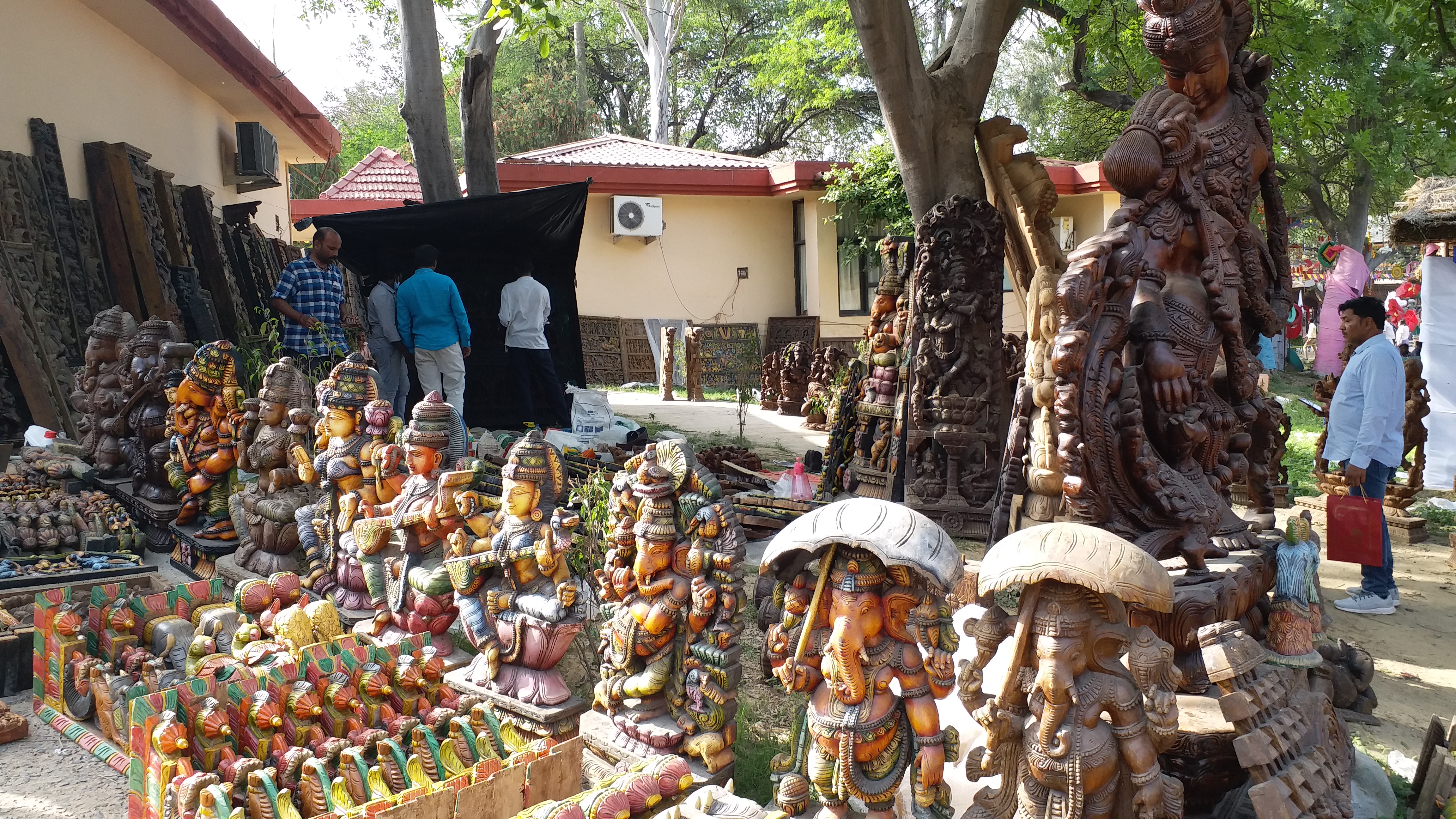 andhra pradesh artist in surajkund mela