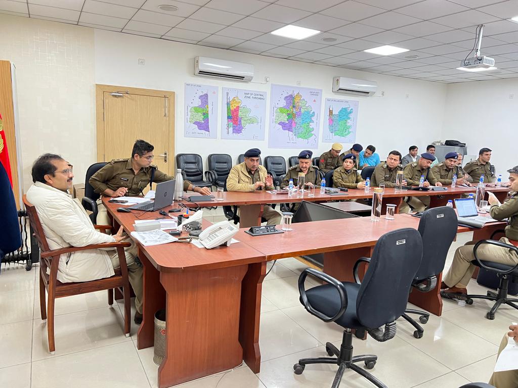 Police commissioner held a meeting regarding Surajkund Mela 2023