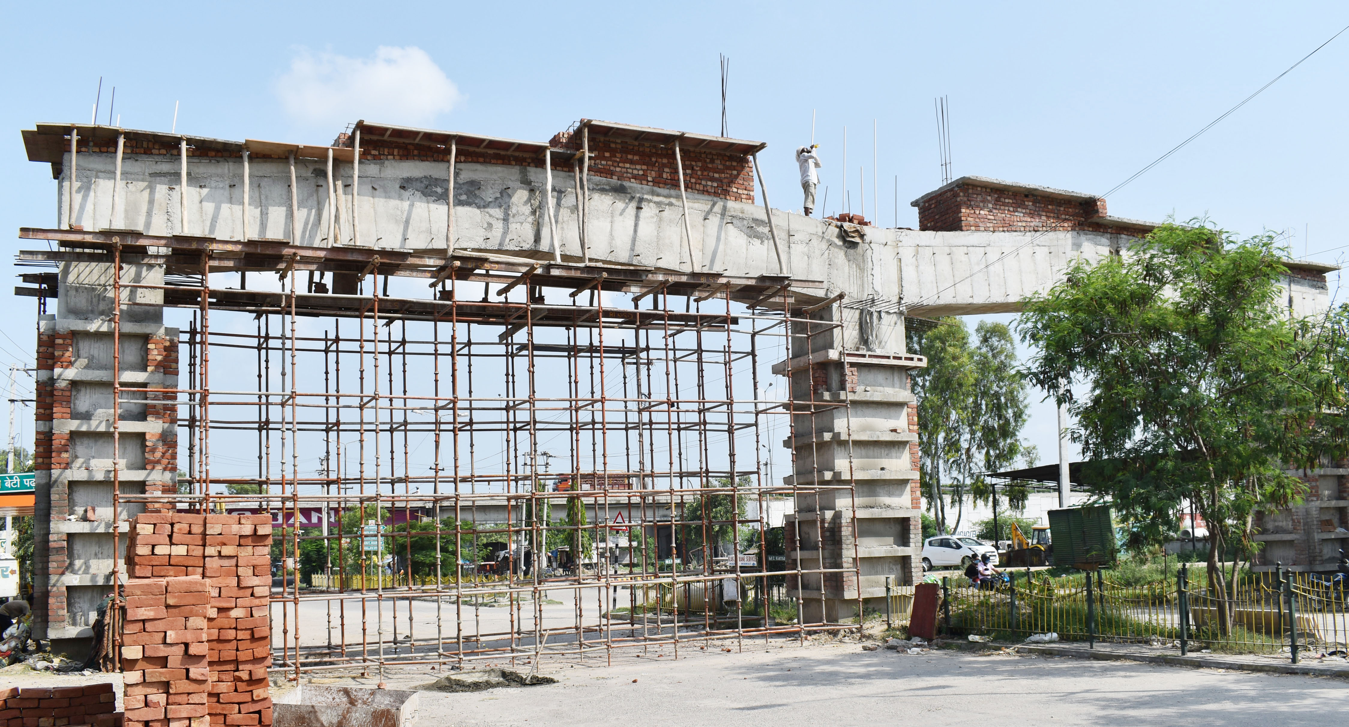 eight big entry gates being built in karnal