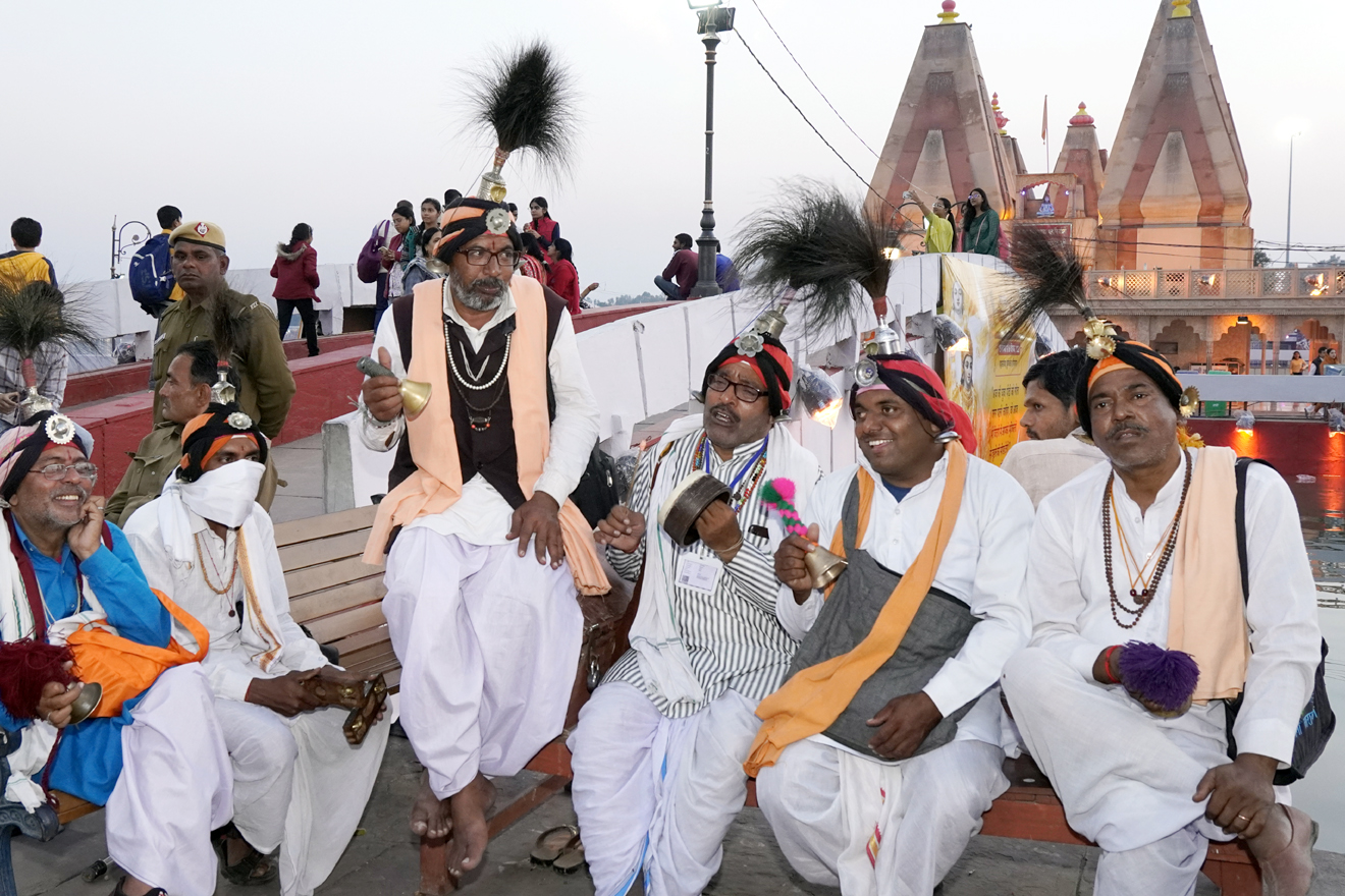 international gita festival Shades of folk culture on  ghat Brahmasarovar
