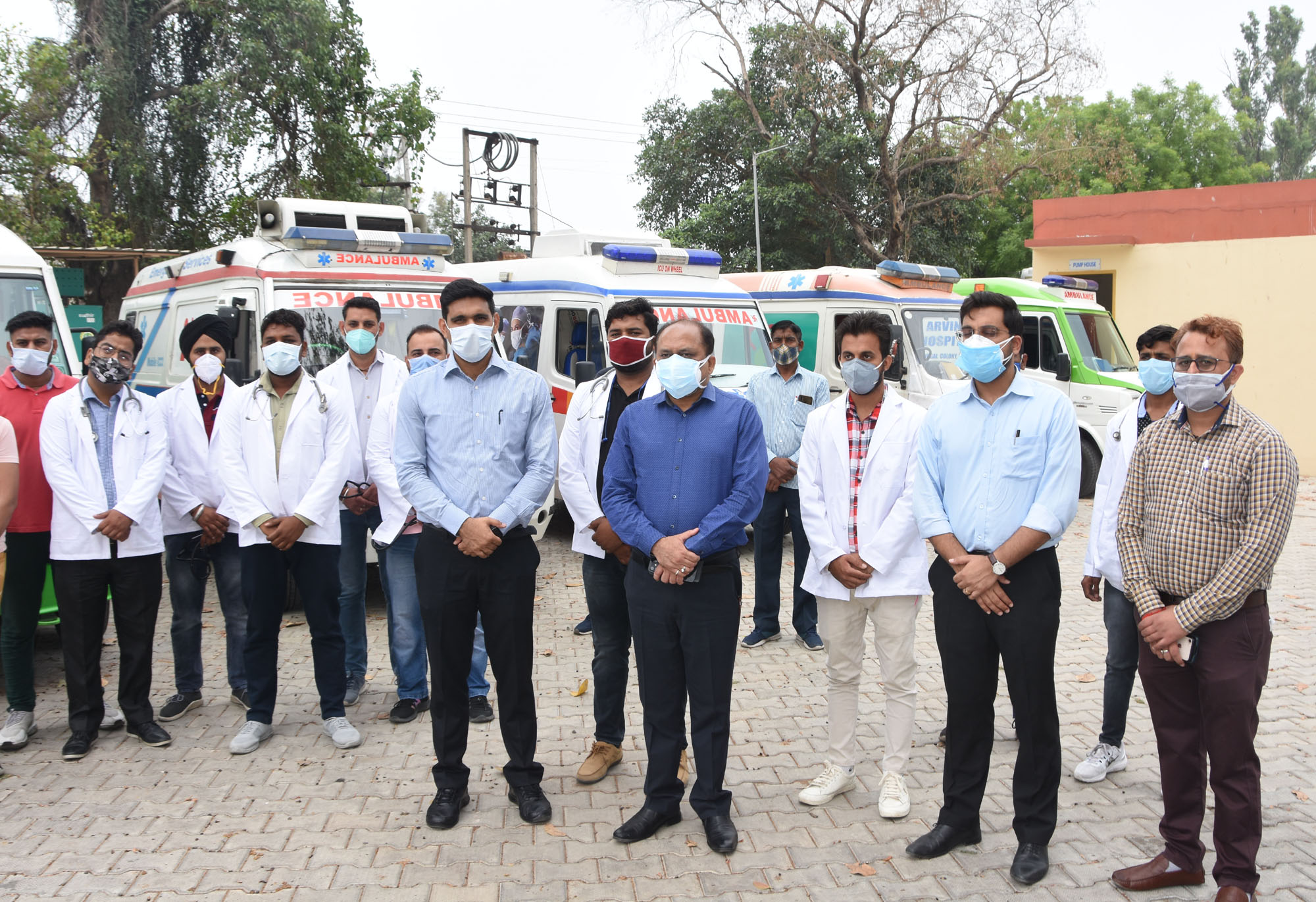 Karnal gets eight ambulances from a private company