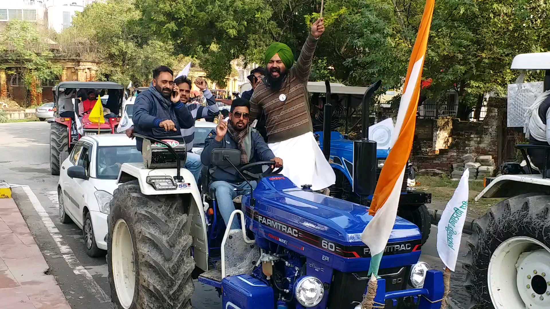 farmers tractor parade against agricultural laws in Karnal