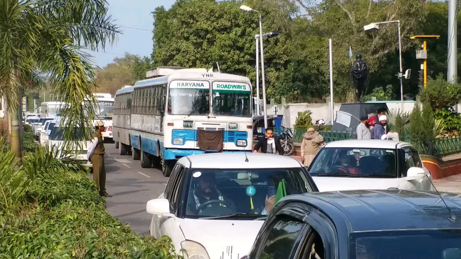 farmers tractor parade against agricultural laws in Karnal