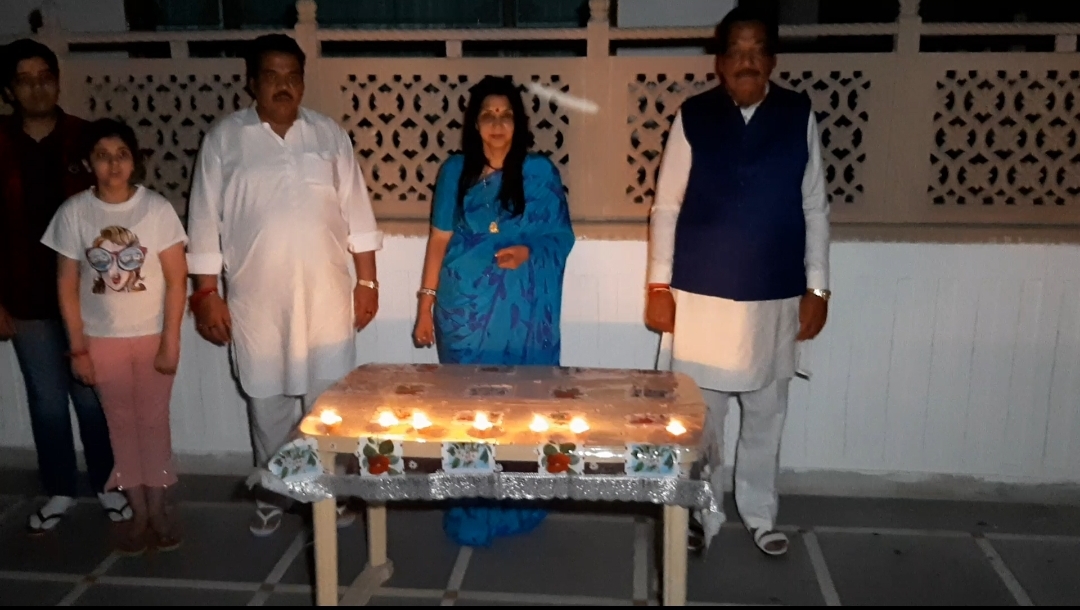 ranjit chautala lit candles