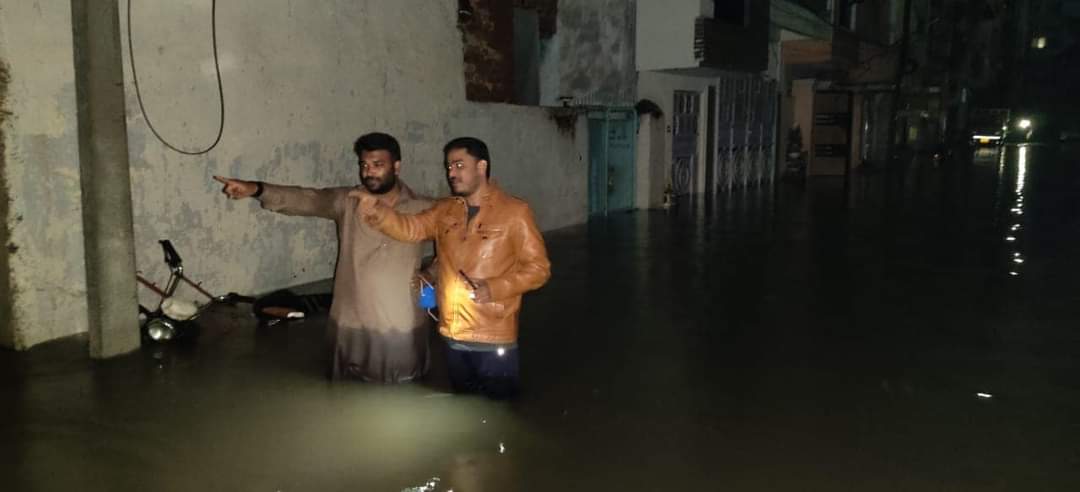 Heavy Rain  in Hyderabad