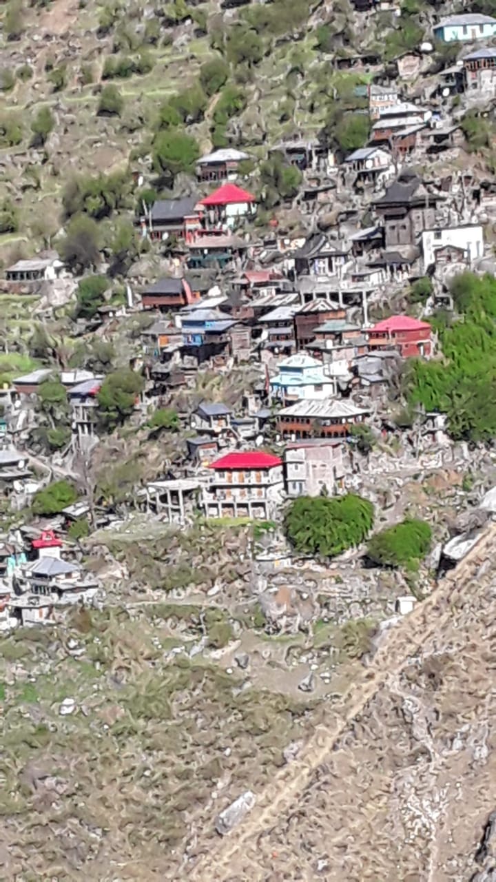 people facing problem due to condition of road in kinnaur