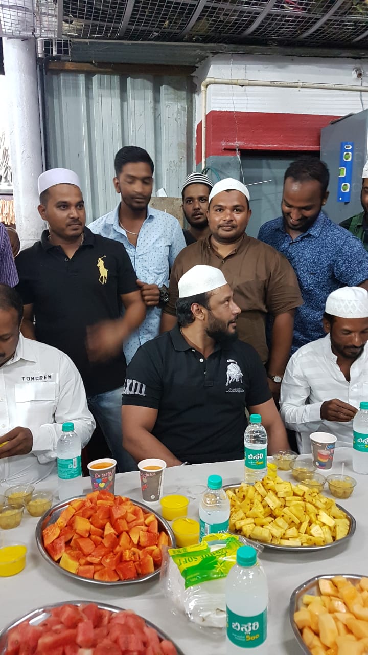 Darshan particpete in Iftar dinner