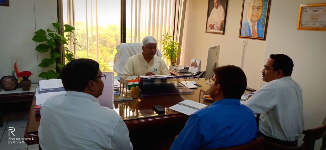 Rajendra Pal Gautam Meeting with officers