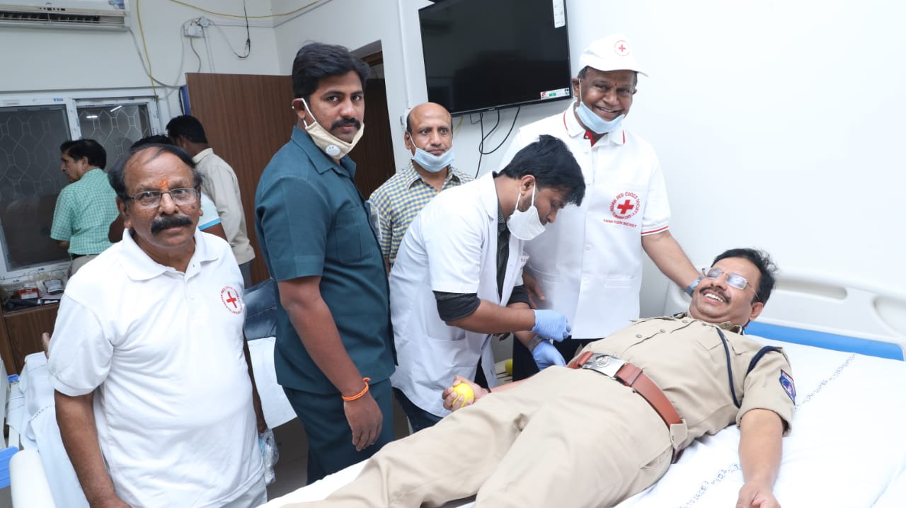 CP SAJJANAR CALLS FOR BLOOD DONATION FOR TALASEMIA PATIENT