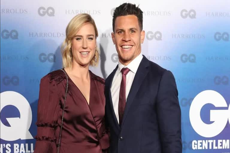 australian cricketer ellyse perry and matt toomua have decided to separate